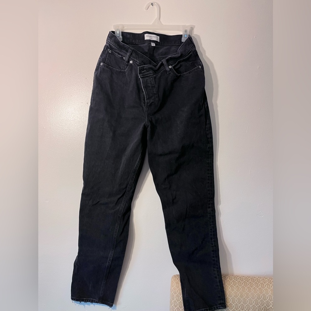 Abercrombie & Fitch ‘The Dad’ High-rise Jeans